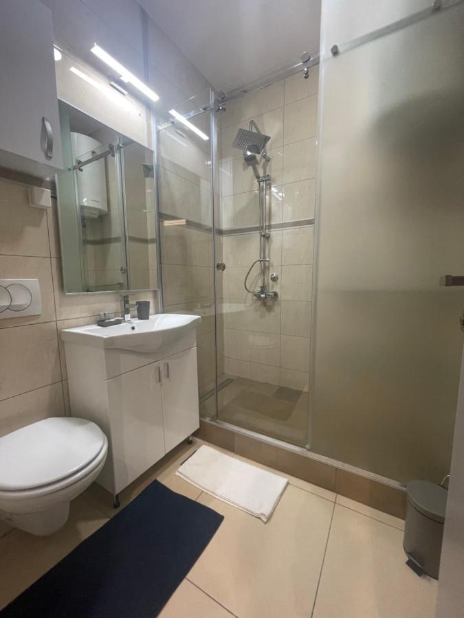 Leo Lux 1 Appartement Ni Buitenkant foto